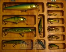 Box of 12 Pike / Predator Plugs – Various sizes from 2.5” to 8” housed in purpose made wooden box