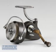 Hardy The Exalta spinning reel, Alloy reversible stem, ratchet slide to gear case, full bail,