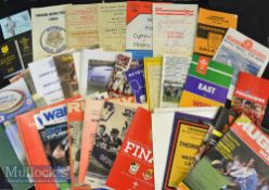 Rugby Miscellany 1: 40+ items to include menus^ tour guides (one from Alaska!)^ magazines^ women’s