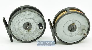 Pair of Hardy Bros Alnwick The Hydra 3 1/8” alloy fly reels – both have smooth dark lead alloy foot^