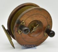 Large wooden and brass Nottingham star back big game reel 5 ½” dia’ twin handle^ on off check^ brass