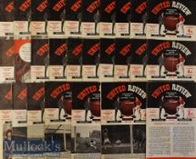 1961/62 Manchester United Home Football Programmes to include Nos 1-29^ condition varied A/G