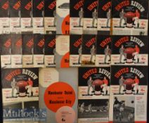 1958/59 Manchester United Home Football Programmes to include Nos 1-24^ condition varied A/G^ some
