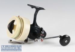 Garcia Mitchell 498 Sea fishing fixed spool reel with manual pick up, blue body, runs very smooth in
