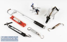 Fishing Accessory Selection including alloy two-draw gaff with black handle^ stamped ‘Made in