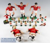 Manchester United Football Figures to include a rare Mettoy Geroge Best, Vivid David Beckham, Roy