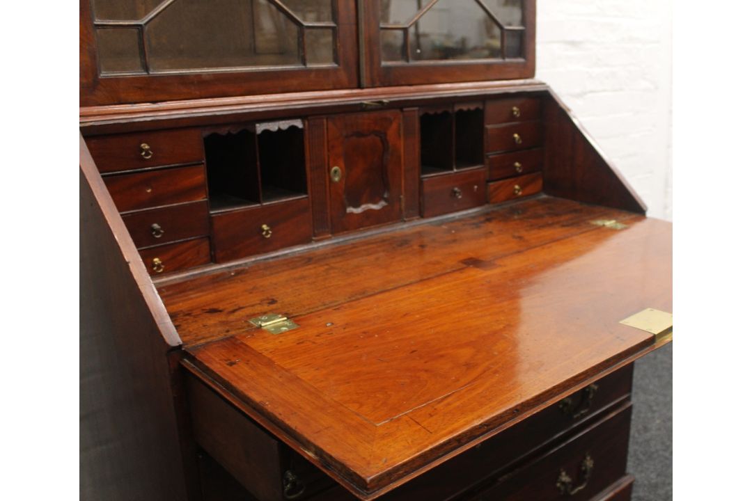 A 19th century mahogany bureau bookcase. 210 cm high x 112 cm wide. - Image 4 of 5