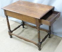 A 19th/20thC oak hall table, W84 x D52 x H71cm