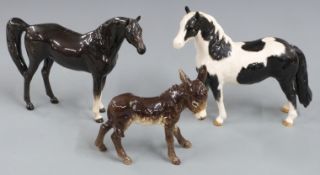 Beswick piebald pinto pony, Arab Xayal and a Goebel horse, tallest 17cm