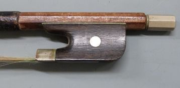 Un-named cello bow with plain eye to frog, 81g