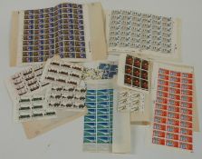 A quantity of GB QE II mint stamps, singles and blocks, including traffic lights and cylinder