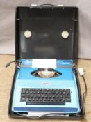 Royal Apollo 12-GT typewriter