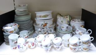Royal Worcester Evesham and other similar dinner, tea and oven ware