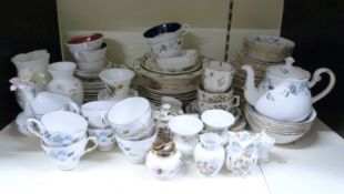 Royal Doulton Leeds Sprays dinner and teaware, Royal Doulton Brambly Hedge plates, Colclough