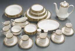 A collection of Paragon/Royal Albert Kensington dinnerware