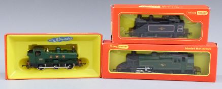Three Tri-ang Hornby 00 gauge model railway locomotives Class 3MT Tank R.59S, GWR 0-6-0 PT R.51S and