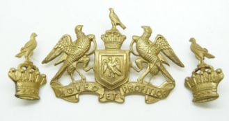 New Zealand Army 8th Canterbury Mounted Rifles other ranks metal cap and collar badges