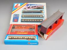 Lima 00 gauge model railway set with British Railways Revenge diesel locomotive and two carriages
