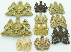 Ten British Army General List / The Royal Coat of Arms metal badges