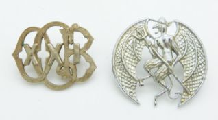 21st Officer's Cadet Battalion cap badge together with and Inns of Court white metal badge