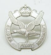 British Army Glider Pilot Regiment white metal cap badge marked '925 fine'