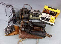 Quantity of cameras including Zeiss Ikon Nettar 510 and Kodak Instamatic, Barr and Stroud x7