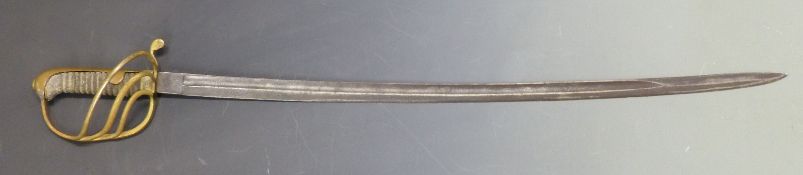 19thC sword with curved 70cm blade, brass guard and shagreen grip