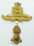 British Colonial Forces Fiji Artillery cap and collar badge, maker's mark Dowler Birmingham to cap