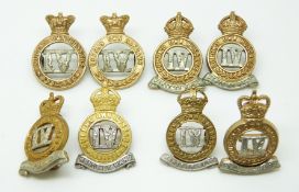 Eight British Army 4th Queen's Own Hussars metal collar badges in three pairs plus two including