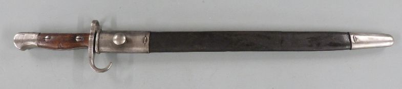 Australian 1907 pattern sword bayonet with hooked quillon, some clear stamps to ricasso, guard and