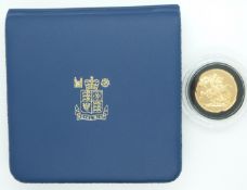 QEII 1979 second head gold full sovereign, cased