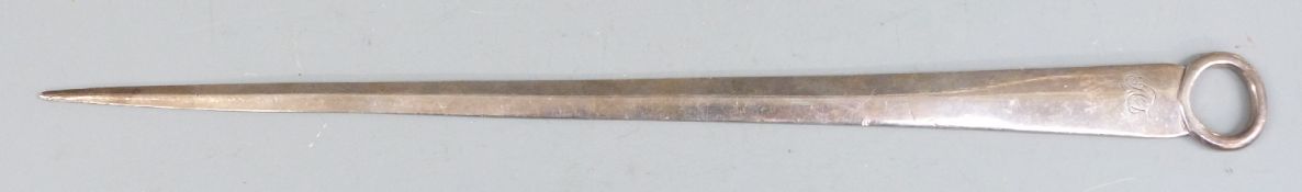 Georgian hallmarked silver meat skewer with loop handle, London 1805 maker's mark rubbed but