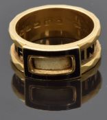 Victorian 18ct gold mourning ring set with black enamel reading 