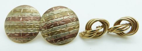 A pair of 10k gold knot earrings and a pair of yellow metal tri-coloured earrings (2.8g)