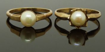Two 9ct gold rings set with a pearl to each, size M & O/P, 3.81g