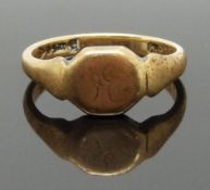 A 9ct gold signet ring, size L, 3.48g