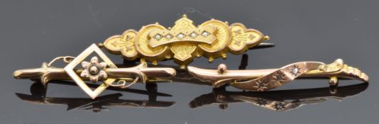 Victorian 9ct gold brooch set with seed pearls (Chester 1890), a 9ct rose gold brooch set with