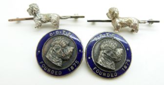 Two silver Kenart bar brooches depicting Dandy Dinmont dogs and two badges for the Dandie Dinmont