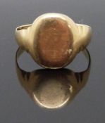 An 18ct gold signet ring, size I, 4.93g