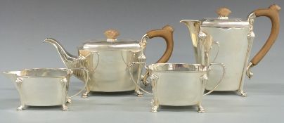Mappin & Webb Art Deco hallmarked silver four piece teaset, Sheffield 1937, height of tallest
