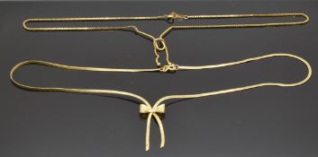 A 9ct bow necklace and 9ct gold knot necklace, 7.5g