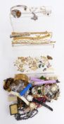 A collection of jewellery including silver and marcasite brooch, 9ct gold bracelet, silver cross,