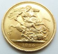 QEII 1974 second head gold full sovereign