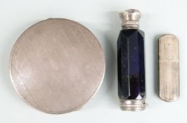 Circular white metal trinket pot with engine turned decoration, diameter 8.5cm, weight 90g, blue