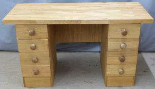 Modern oak desk with four drawers to each side, W136 x D60 x H76cm