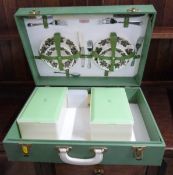 Retro Sirram green picnic set