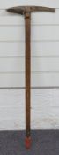 Vintage ice axe, length 86cm