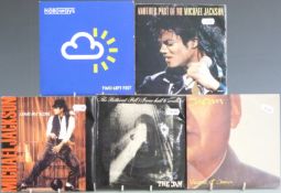 Approximately 300 singles mostly 1970s and 1980s plus approximately 200 not sleeved