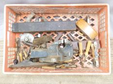 Woodworking tools comprising planes including Record no 5 and 220, chisels, some named, large