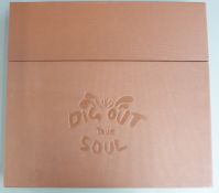 Oasis - Dig Out Your Soul (RKIDBOXSI) box set includes 4 twelve inch records, 2 CD's, DVD, book etc,